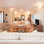 Gogles House *