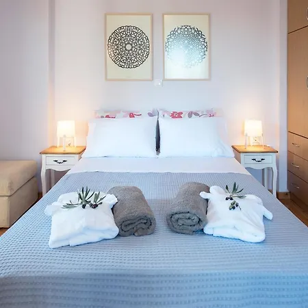 Gogles House Agioi Deka (Corfu)